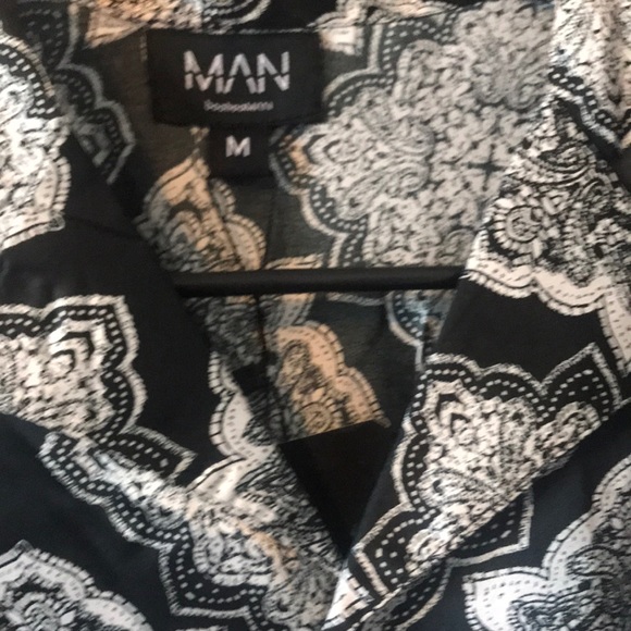 Brand New Silk Shirt - Picture 4 of 5